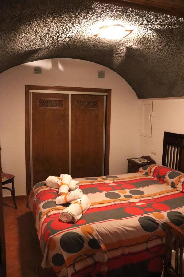 Cueva El Murallon Benamaurel Eksteriør billede